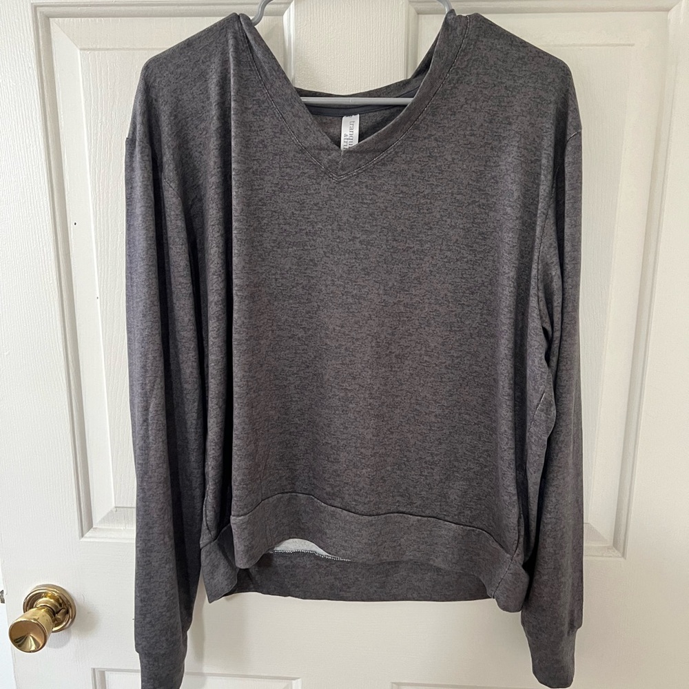 Tranquil & True Heather Gray V-Neck long sleeved top